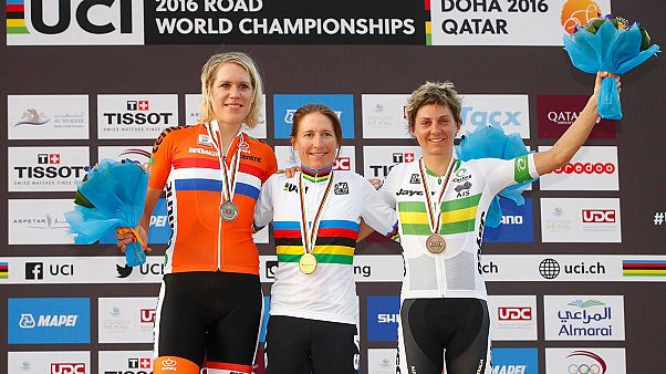 Amber Neben wins second UCI Women's Time Trial title Amber Neben wins second UCI Women's Time Trial title