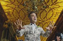 Robbie Williams'dan 'Party Like A Russian'