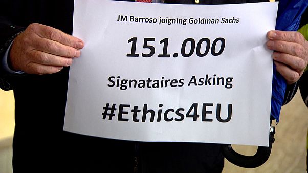 Barroso 'Goldman Sachs' petition handed to EU officials Barroso 'Goldman Sachs' petition handed to EU officials