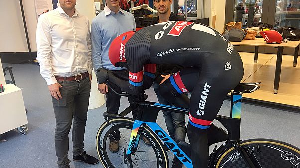 HighTech Haut für Radrennfahrer HighTech Haut für Radrennfahrer