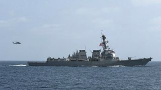 Yemen: Pentagono "minaccia" possibili rappresaglie dopo l'attacco alla nave USS Mason