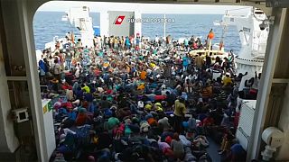 ايطاليا تطالب بتقليص المخصصات الاوروبية للدول الرافضة لاستقبال اللاجئين