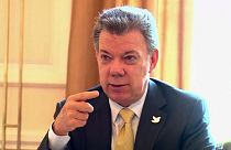 الرئيس الكولومبي يمدد فترة وقف إطلاق النار بين الحكومة وقوات فارك حتى نهاية العام الجاري