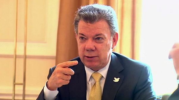 El Gobierno colombiano prorroga el alto el fuego bilateral con las FARC hasta el 31 de diciembre El Gobierno colombiano prorroga el alto el fuego bilateral con las FARC hasta el 31 de diciembre