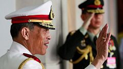 Thailands Skandalkronprinz will sein Image aufpolieren