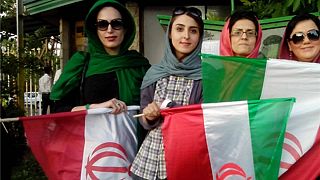 دیده‌بان حقوق بشر: تا وقتی ایران زنان را به ورزشگاه راه نمی‌دهد، حق میزبانی به آن ندهید