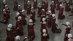 Image: The Handmaids Tale Season 2