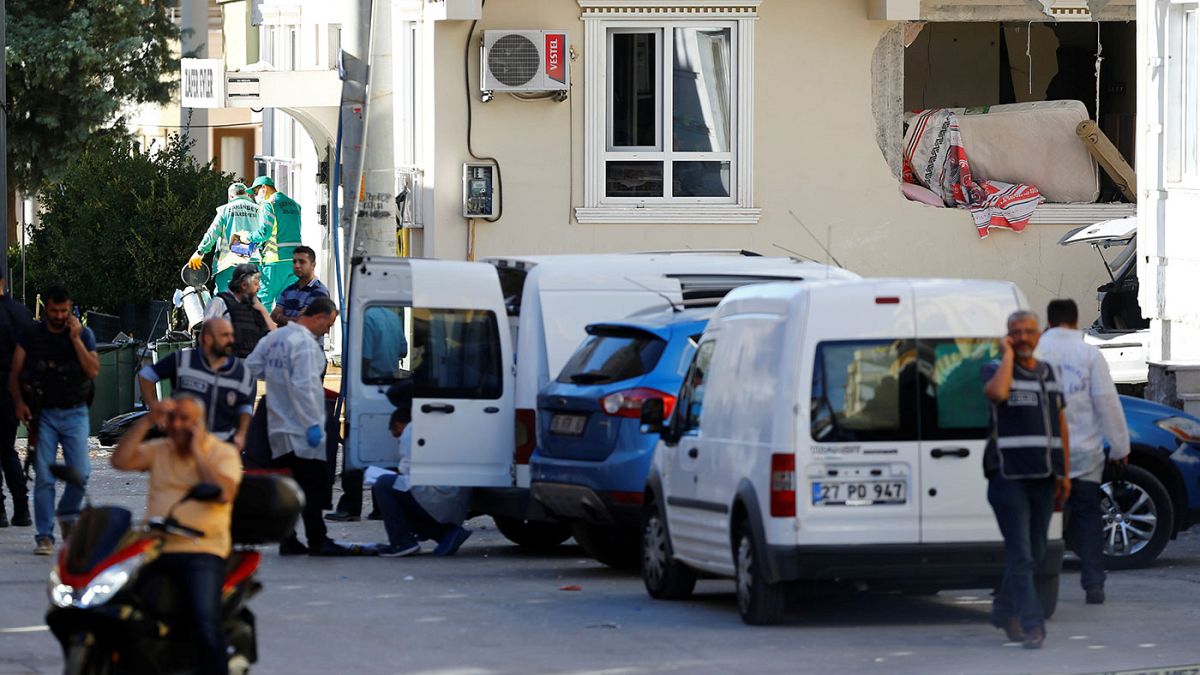 Suicide blast kills 3 police officers in southern Turkey