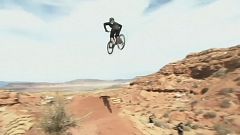 Red Bull Rampage: Aufsehenerregende Sprünge beim Mountainbike Freeride