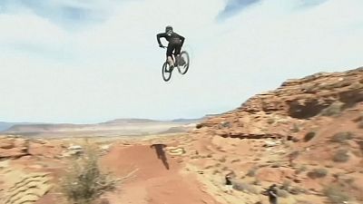 USA: Mountain biking in Utah mountains