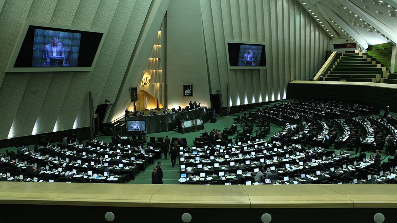 مصوبه مجلس: شورای نگهبان نمی‌تواند پس از تائید انتخابات، صلاحیت کاندیداها را رد کند