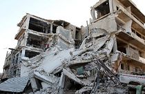 Οι βομβαρδισμοί ισοπεδώνουν ό,τι απέμεινε από το Χαλέπι