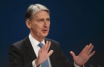 توترات داخل الحكومة البريطانية حول تنفيذ البريكسيت وهاموند قد يستقيل من منصبه