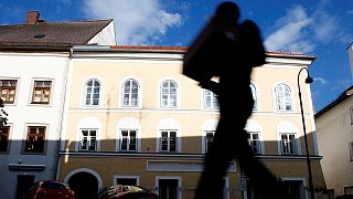 'Hitler's house' to be torn down