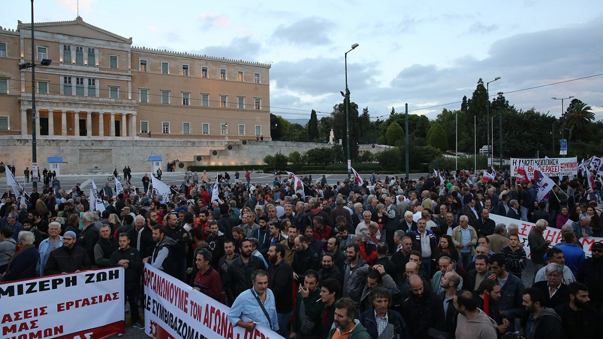 Ελλάδα: Συλλαλητήριο στην πλατεία Συντάγματος για τα εργασιακά