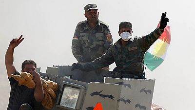 Soldados iraquíes celebran la ofensiva de Mosul