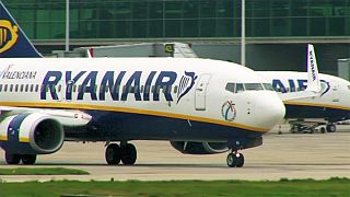 Desvalorização da libra penaliza contas da Ryanair