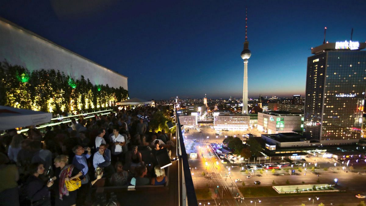 #Glücksatlas und Flüchtlinge: 65% sagen "Menschen mit ausländischen Wurzeln machen Deutschland interessanter"