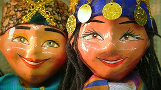 Les marionnettes font battre le coeur de Khiva en Ouzbékistan