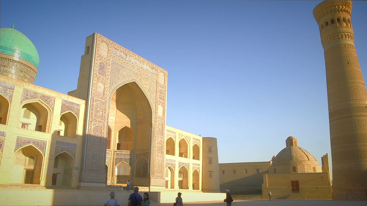 Postcards from Uzbekistan: the Poi-Kalyan complex