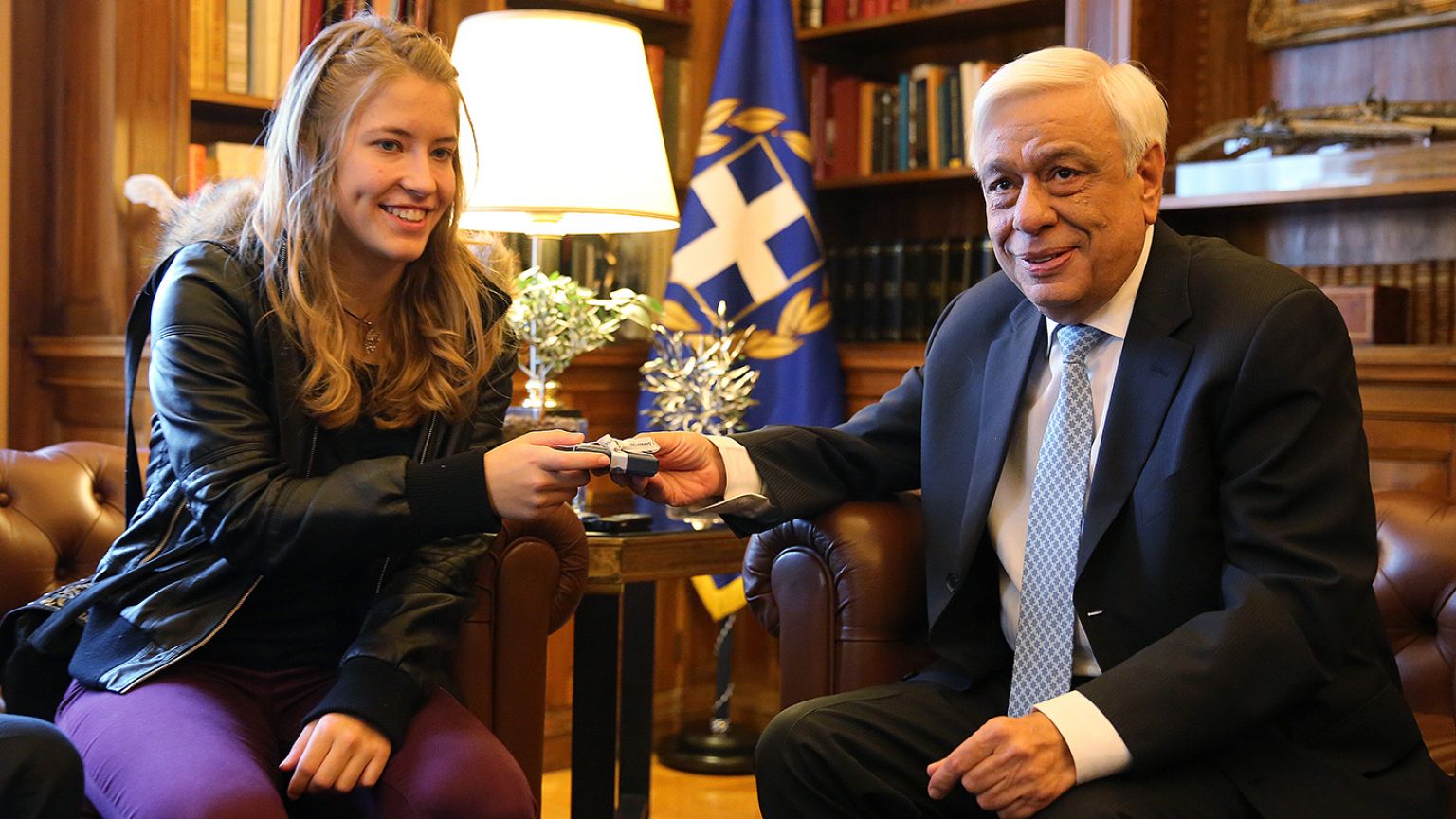 Σταυρούλα Τσολακίδου – Η Παγκόσμια Πρωταθλήτρια Νεανίδων στο Σκάκι!