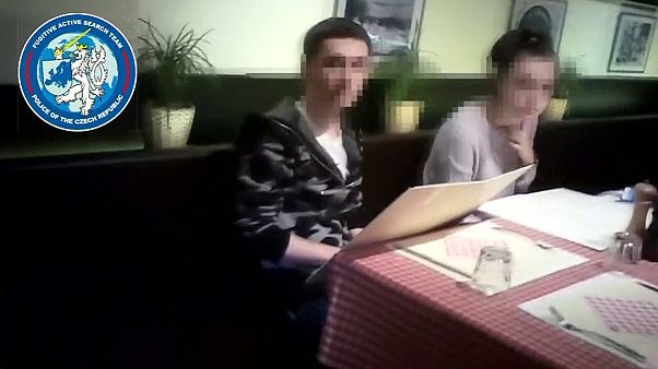 Τσεχία: Χειροπέδες σε Ρώσο ύποπτο για κυβερνοεπιθέσεις στις ΗΠΑ Τσεχία: Χειροπέδες σε Ρώσο ύποπτο για κυβερνοεπιθέσεις στις ΗΠΑ