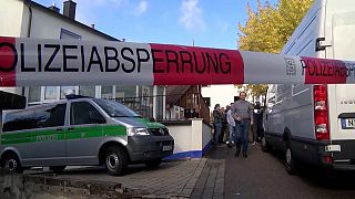 Германия: радикал ранил четверых полицейских