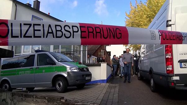 Cuatro policías resultan heridos en una redada contra un miembro de la extrema derecha en el sur de Alemania Cuatro policías resultan heridos en una redada contra un miembro de la extrema derecha en el sur de Alemania