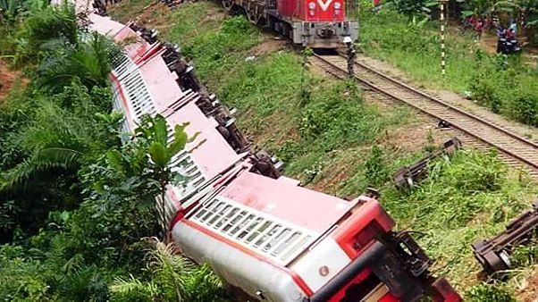 Train crash in Cameroon kills more than 50 people Train crash in Cameroon kills more than 50 people