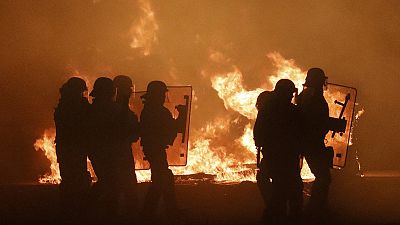 Fuego en la junga de Calais la víspera de su evacuación