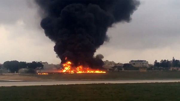Mueren tres oficiales del ministerio francés de Defensa y dos contratistas en un accidente de avión en Malta Mueren tres oficiales del ministerio francés de Defensa y dos contratistas en un accidente de avión en Malta