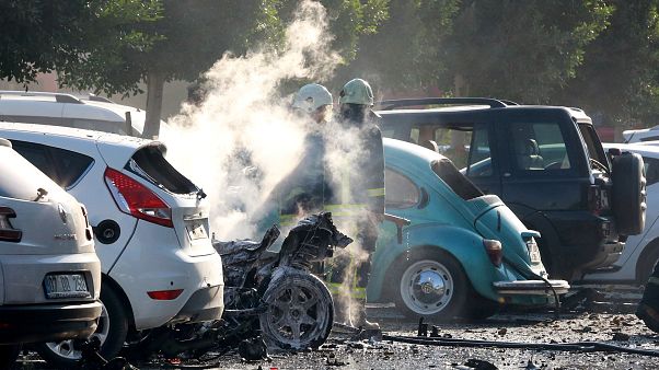انفجار در پارکینگ اتاق بازرگانی آنتالیا انفجار در پارکینگ اتاق بازرگانی آنتالیا