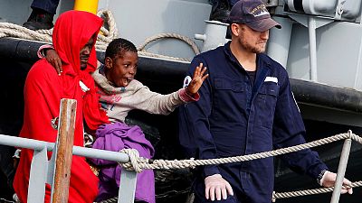 Around 1,100 rescued migrants arrive in Italy