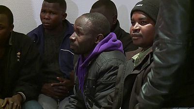 Lyon accueille des migrants évacués de Calais