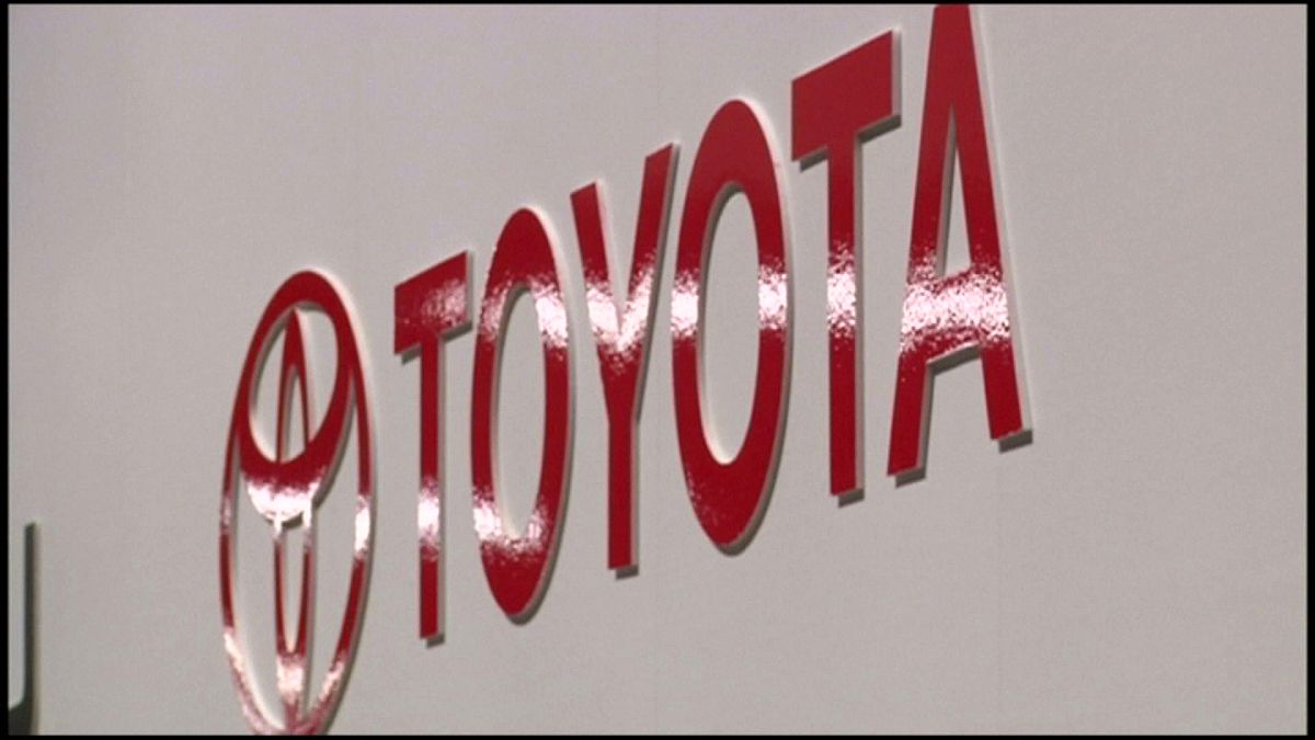 H Toyota ανακαλεί εκατομμύρια αυτοκίνητα