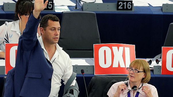 UE: Schulz denuncia a Francia rissa all'Europarlamento UE: Schulz denuncia a Francia rissa all'Europarlamento