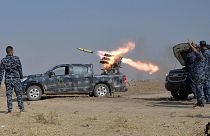 Thousands flee as battle for Mosul rages