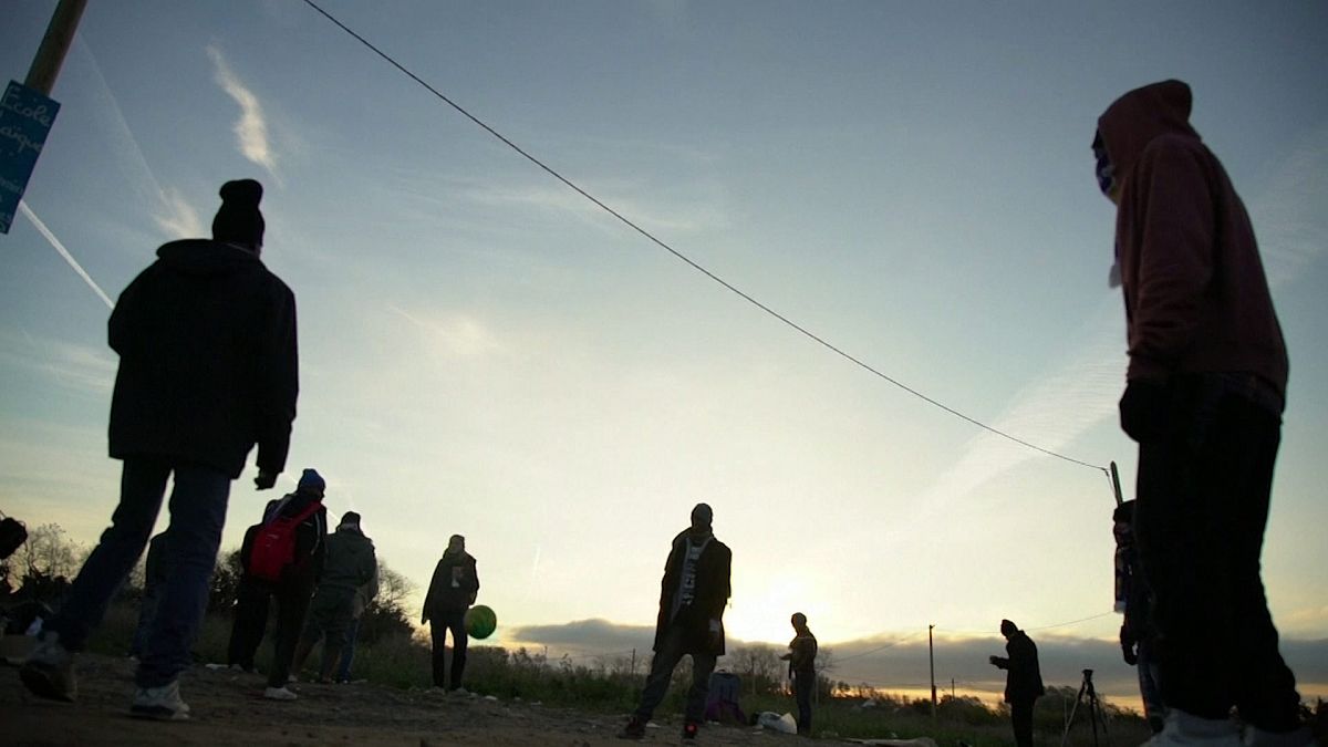 Children still stranded after Calais camp bulldozed