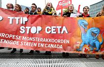 La UE y Canadá celebrarán una cumbre este domingo en Bruselas para la firma del CETA