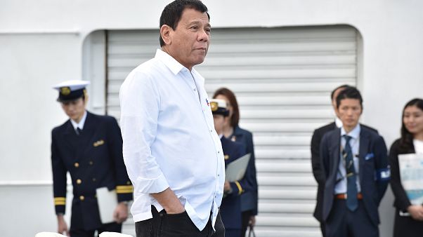 Filipinler lideri Duterte bir daha küfür etmeyeceğine dair yemin etti Filipinler lideri Duterte bir daha küfür etmeyeceğine dair yemin etti