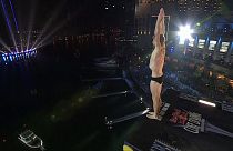 ریانن ایفلند قهرمان شیرجه از ارتفاع زنان