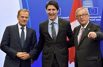 La UE y Canadá celebran la firma del CETA