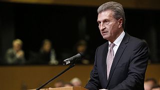 Oettinger: Saloppe Rede oder "mit Trump in der Umkleide"?