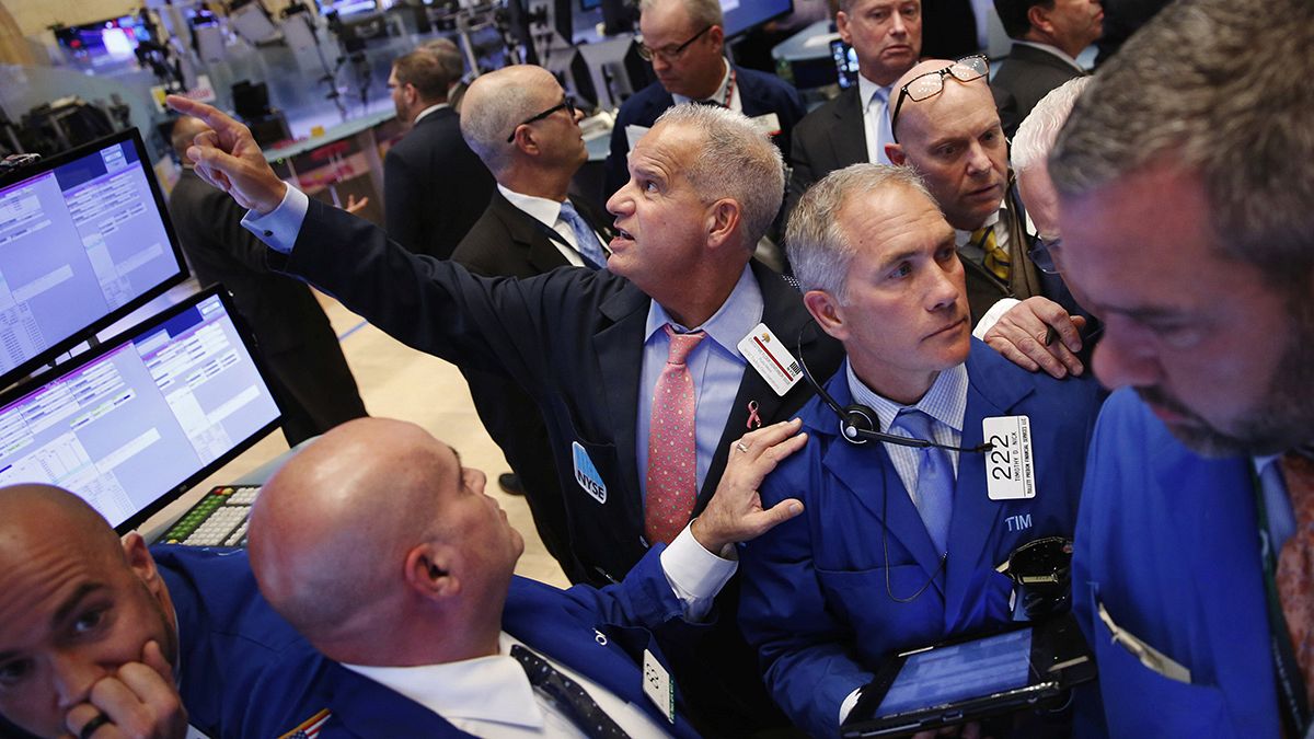Выборы в США вызывают нервозность на мировых фондовых рынках