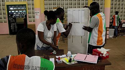 [Initial results] Ivorians vote 'YES' to referendum despite low turnout