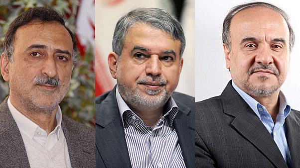 مجلس ایران به سه وزیر پیشنهادی روحانی رای اعتماد داد مجلس ایران به سه وزیر پیشنهادی روحانی رای اعتماد داد