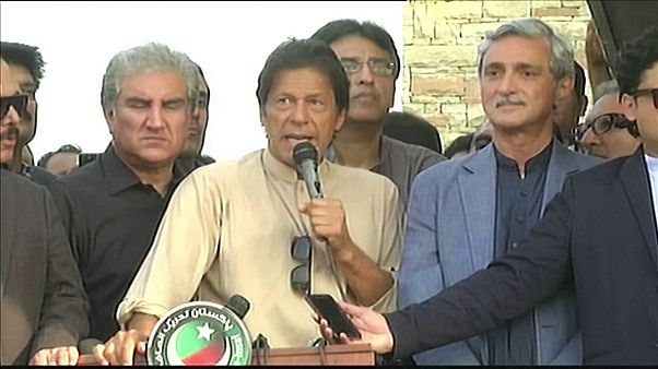 Oposição paquistanesa renuncia ao bloqueio de Islamabad Oposição paquistanesa renuncia ao bloqueio de Islamabad
