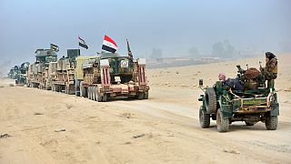 Varados en mitad del desierto en la frontera entre Siria e Irak
