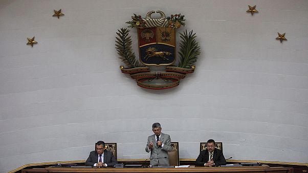 Venezuelan opposition drops symbolic trial of president Venezuelan opposition drops symbolic trial of president