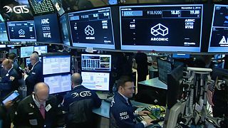 Global stock markets fall on Trump presidency concerns